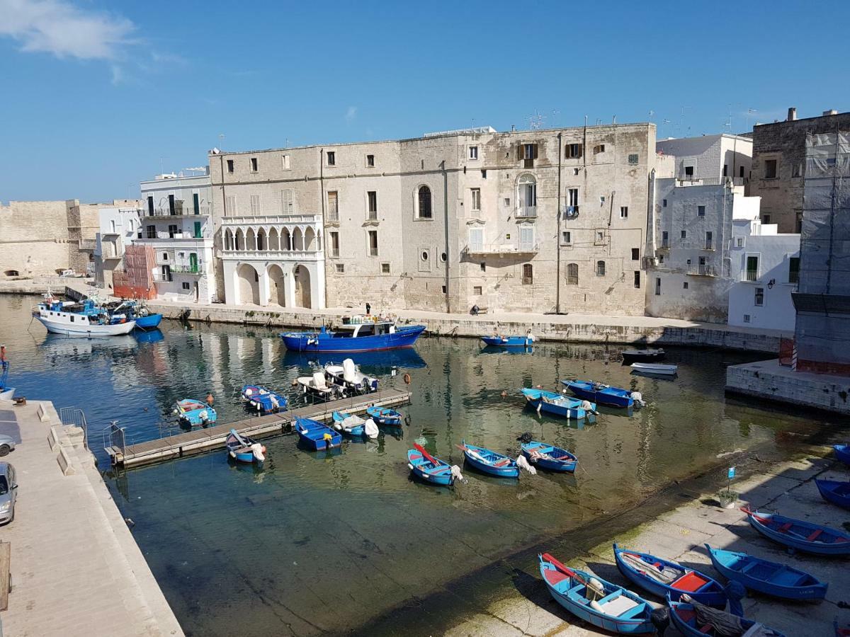 Palazzo Venezia - Luxury Holiday Rooms Monopoli Extérieur photo